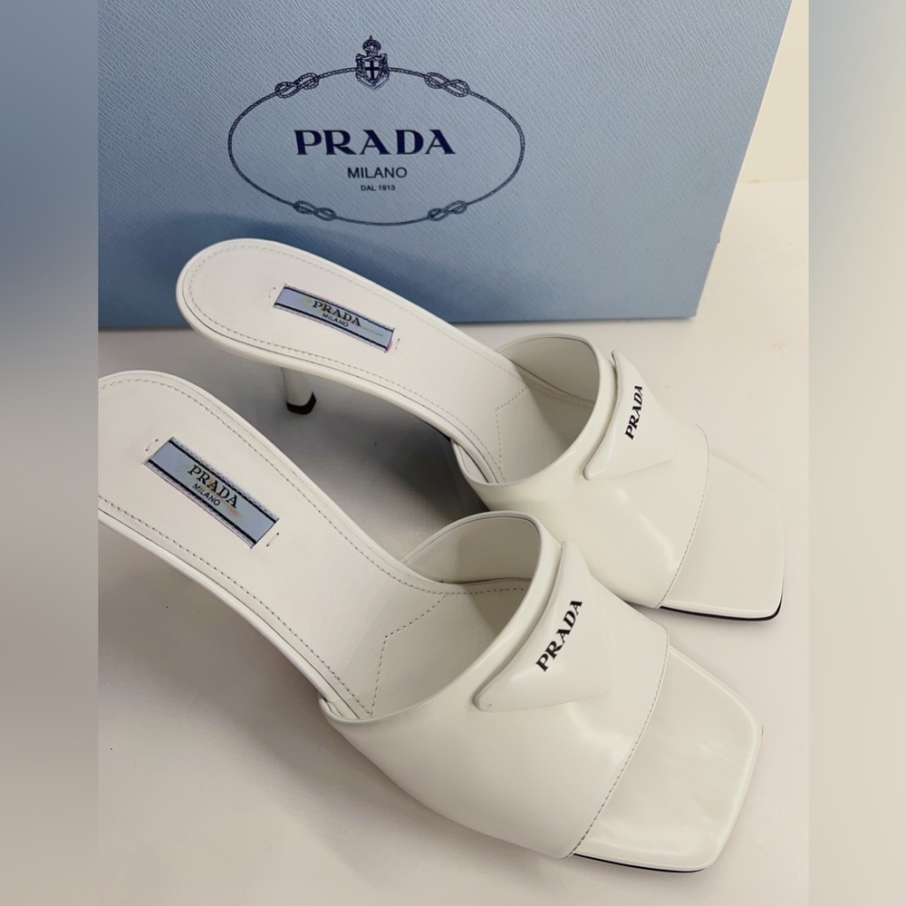 PRADA Leather sandals - Picture 3 of 12